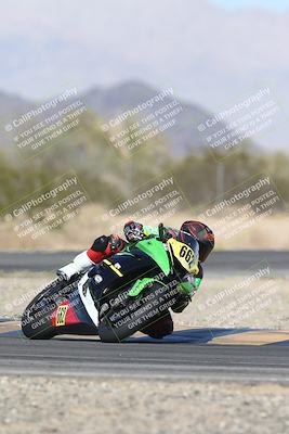 media/Nov-02-2025-CVMA (Sun) [[337aff29ab]]/Race 11-Amateur Supersport Open/